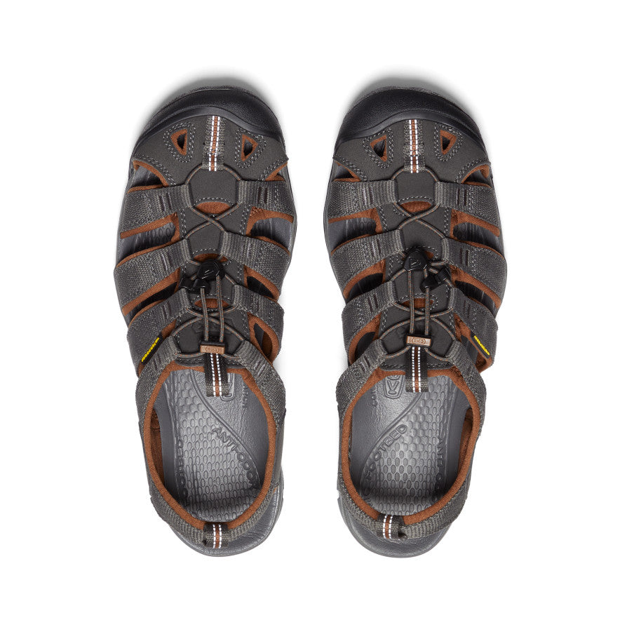 Grey Brown Men Keen Clearwater CNX Sandals | PXF8752NZ